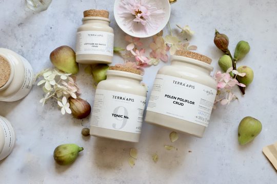 Miere crudă, polen, propolis și lăptișor de matcă Apiarium – soluție naturală pentru anemie și inapetență la copii.