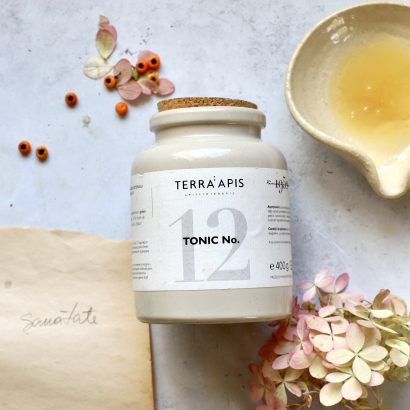 Tonic Apiarium No. 12 – tonic apicol adaptogen cu miere, polen crud, propolis și lăptișor de matcă crud, pentru claritate mentală și vitalitate